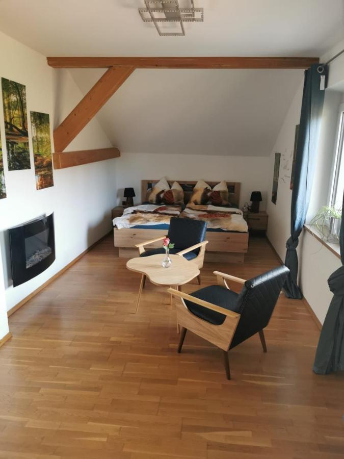 Homew4 - Apartment Sonnenschein Hoheneich Exteriör bild
